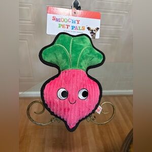 SMOOCHY PALS   Soft Large Plushy Plush 11”Brand & Squeaker Clinker